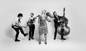 Estonia's Curly Strings (Photo: Maris Savik)