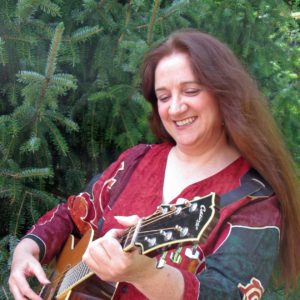 Eileen McGann is a virtual workshop instructor.